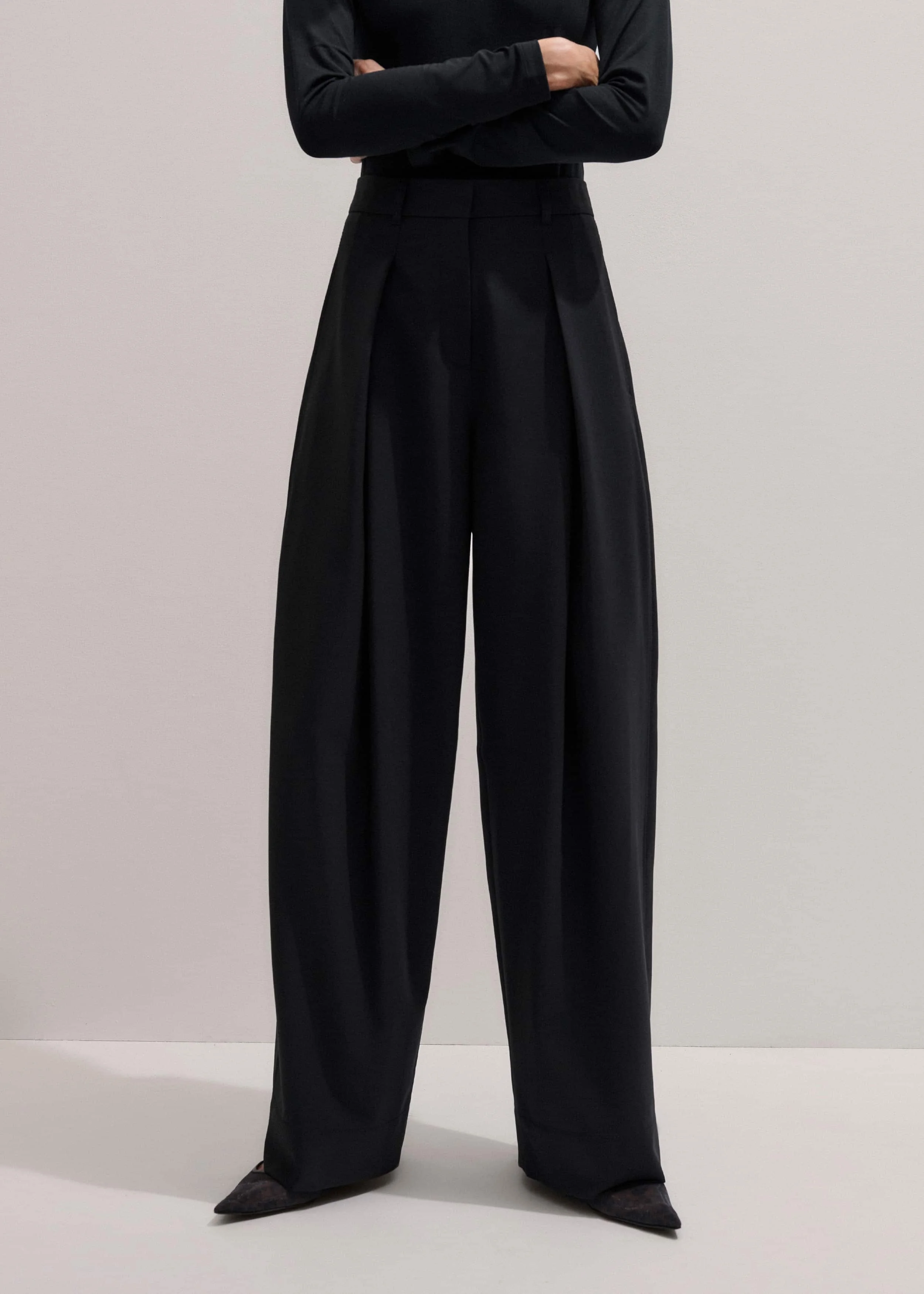 Pleat Tapered Pant - 1