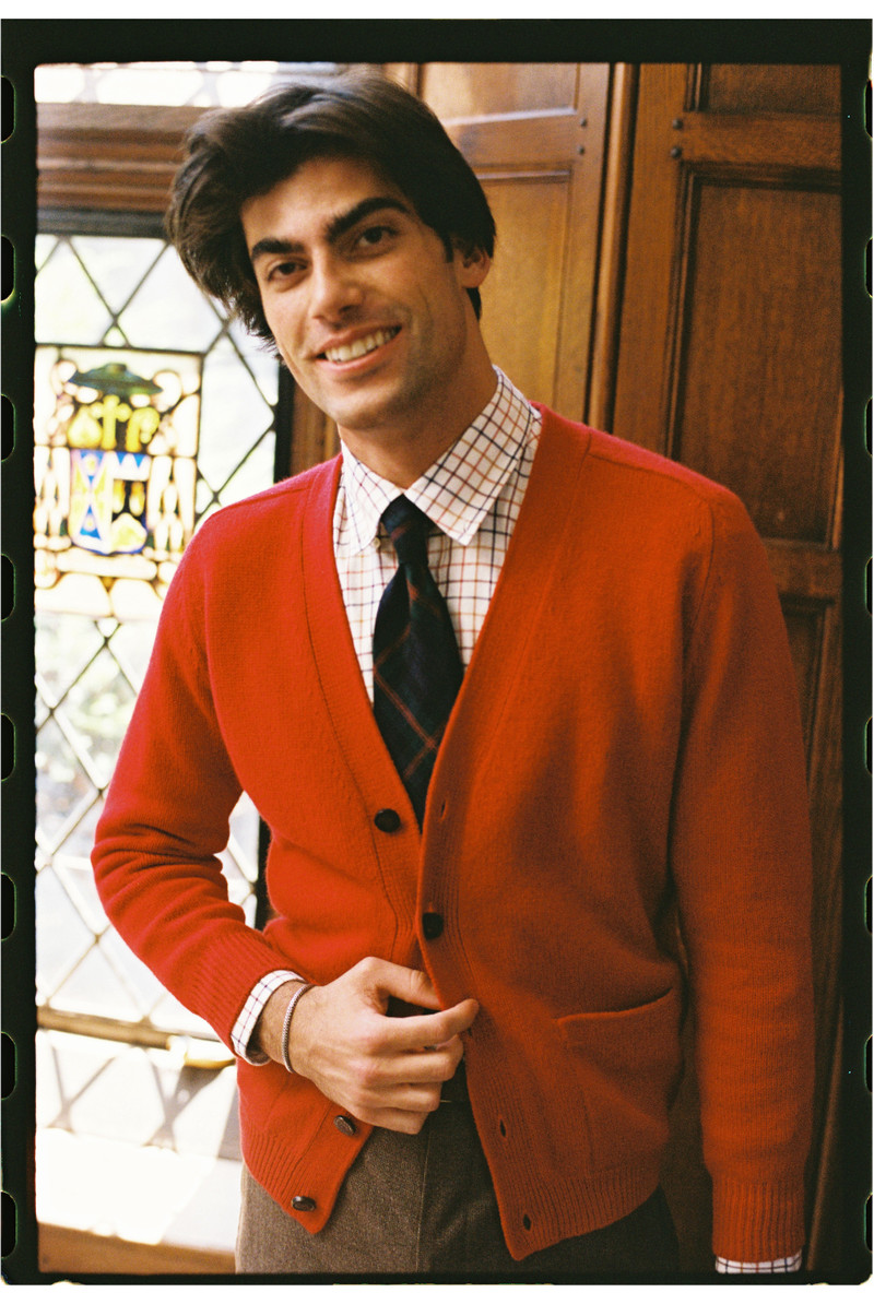 J. PRESS RED LAMBSWOOL CARDIGAN SWEATER outlook