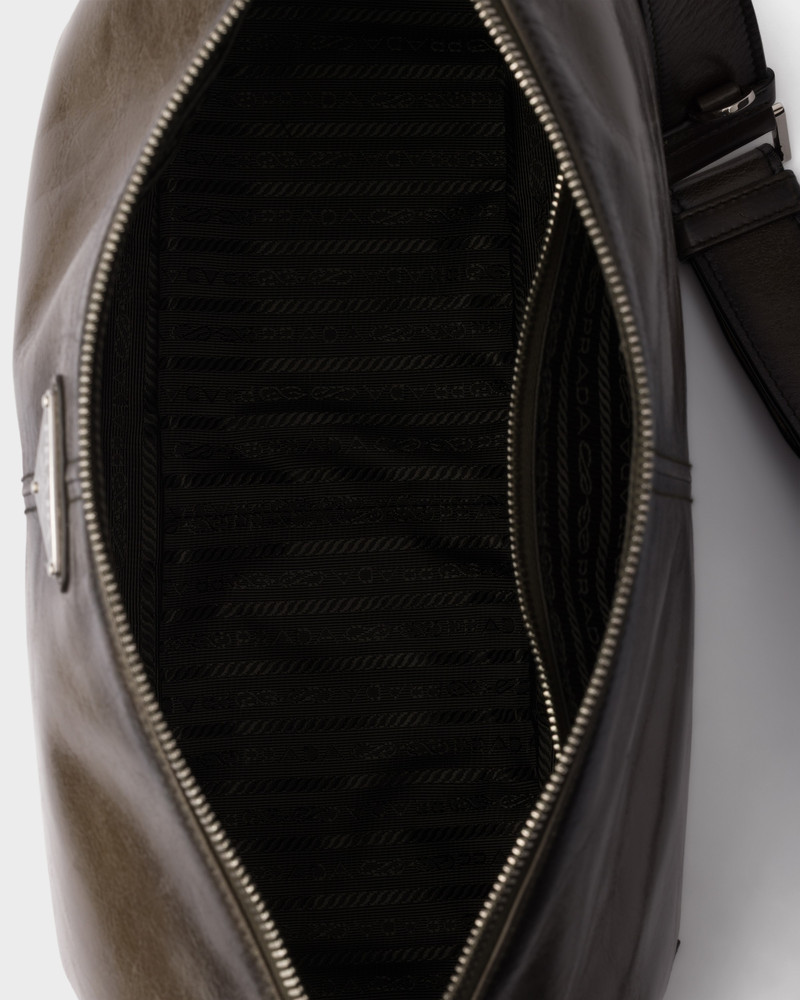 Antiqued leather zipper shoulder bag 5