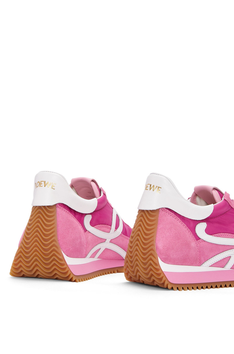Flow Runner in nylon and suede 5