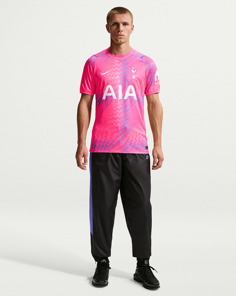 Tottenham Hotspur 2026/27 Stadium Goalkeeper Men's Nike Dri-FIT Soccer Short-Sleeve Replica Jersey 4