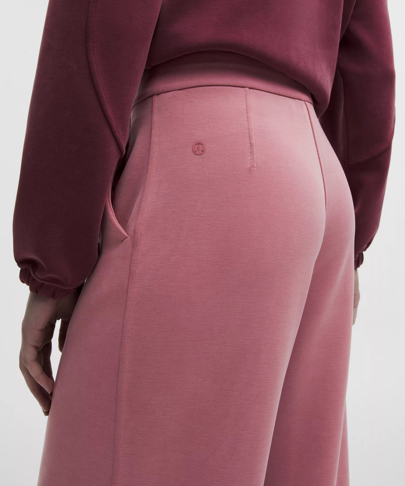 Softstreme Pintuck High-Rise Wide-Leg Pant *Regular 7