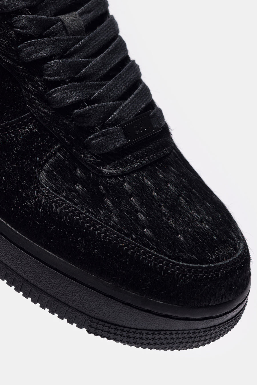 Air Force 1 '07 Sneaker in Black/Black/Off Noir - 6