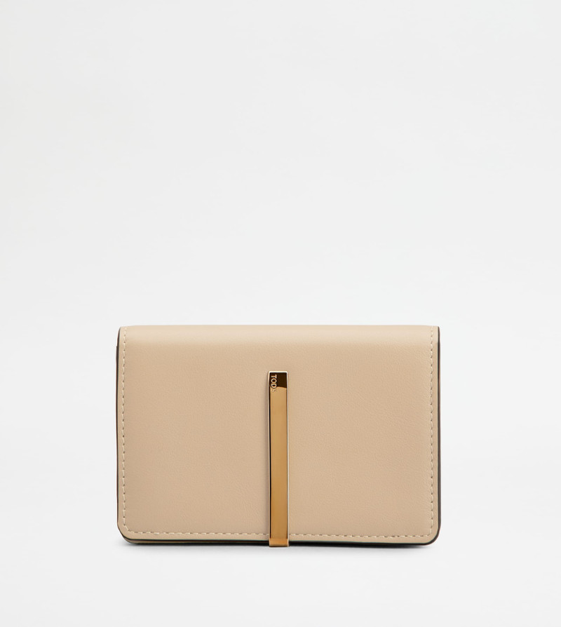 BUSINESS CARD HOLDER IN LEATHER - BEIGE 1