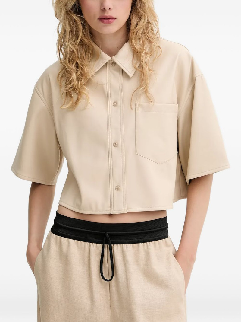 pocket-detail cropped shirt 1
