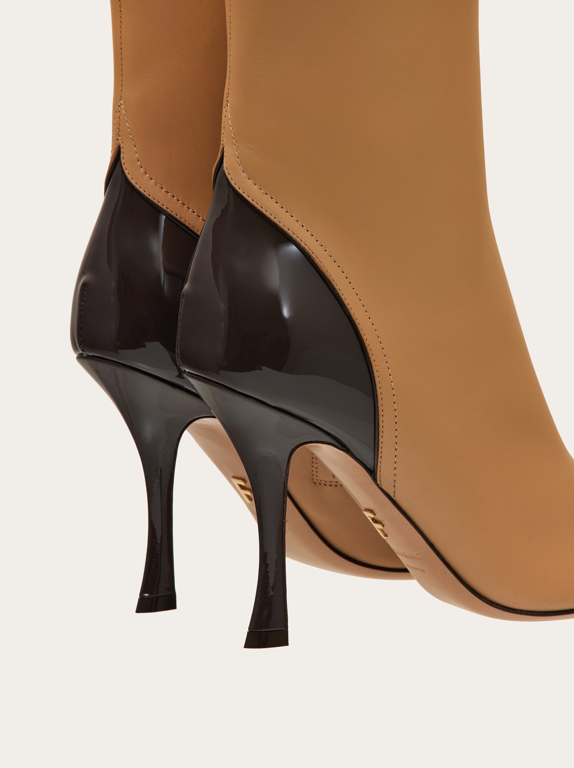 Ankle boot with contrasting inlays - 2