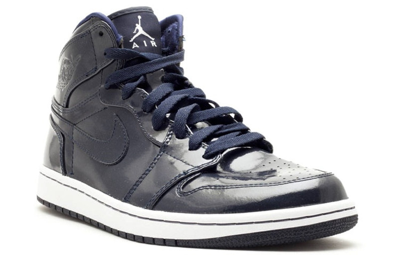 Jordan Air Jordan 1 Retro High 'Dark Obsidian' 332550-441 outlook
