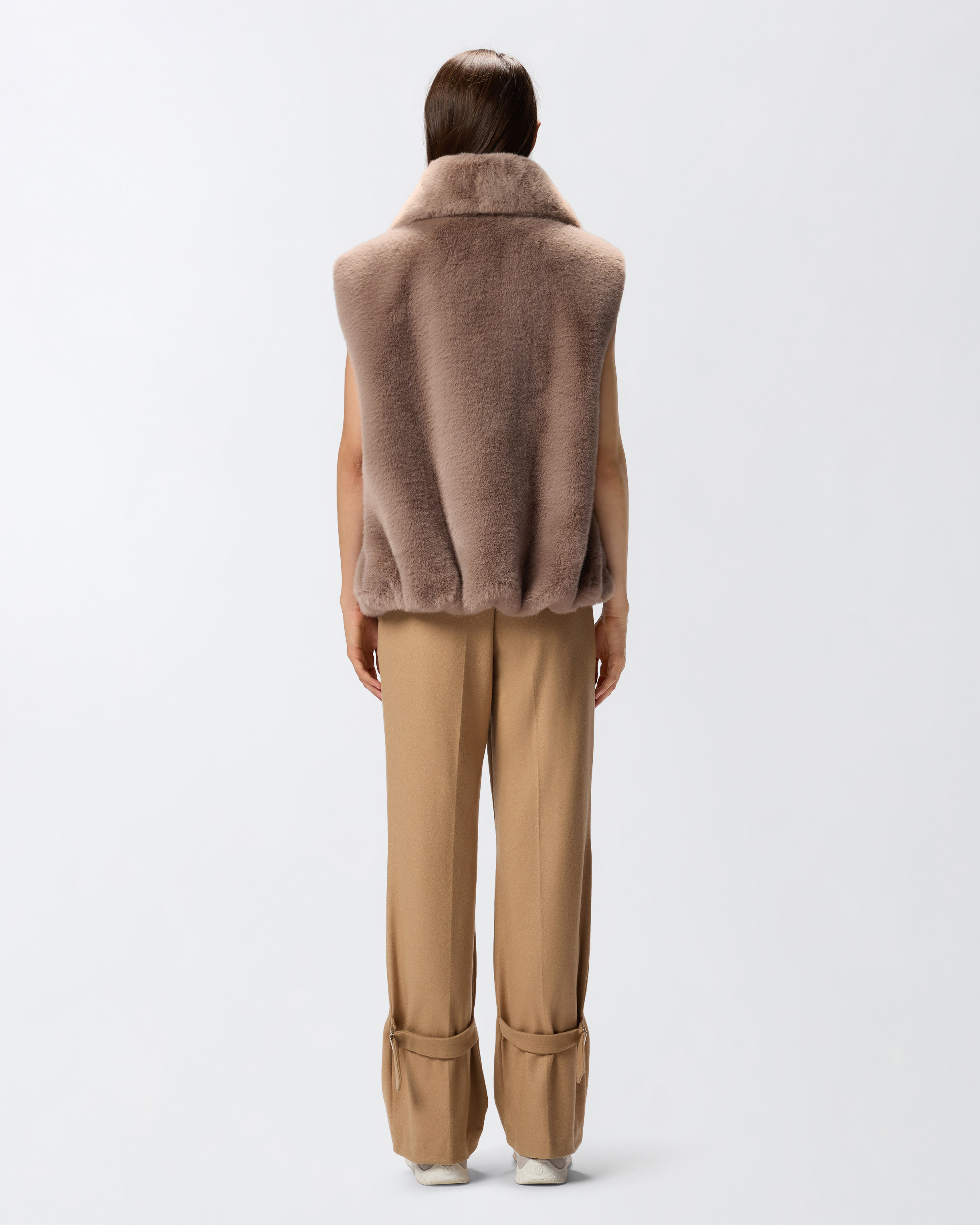 FAUX FUR GILET WITH ZIP - 4