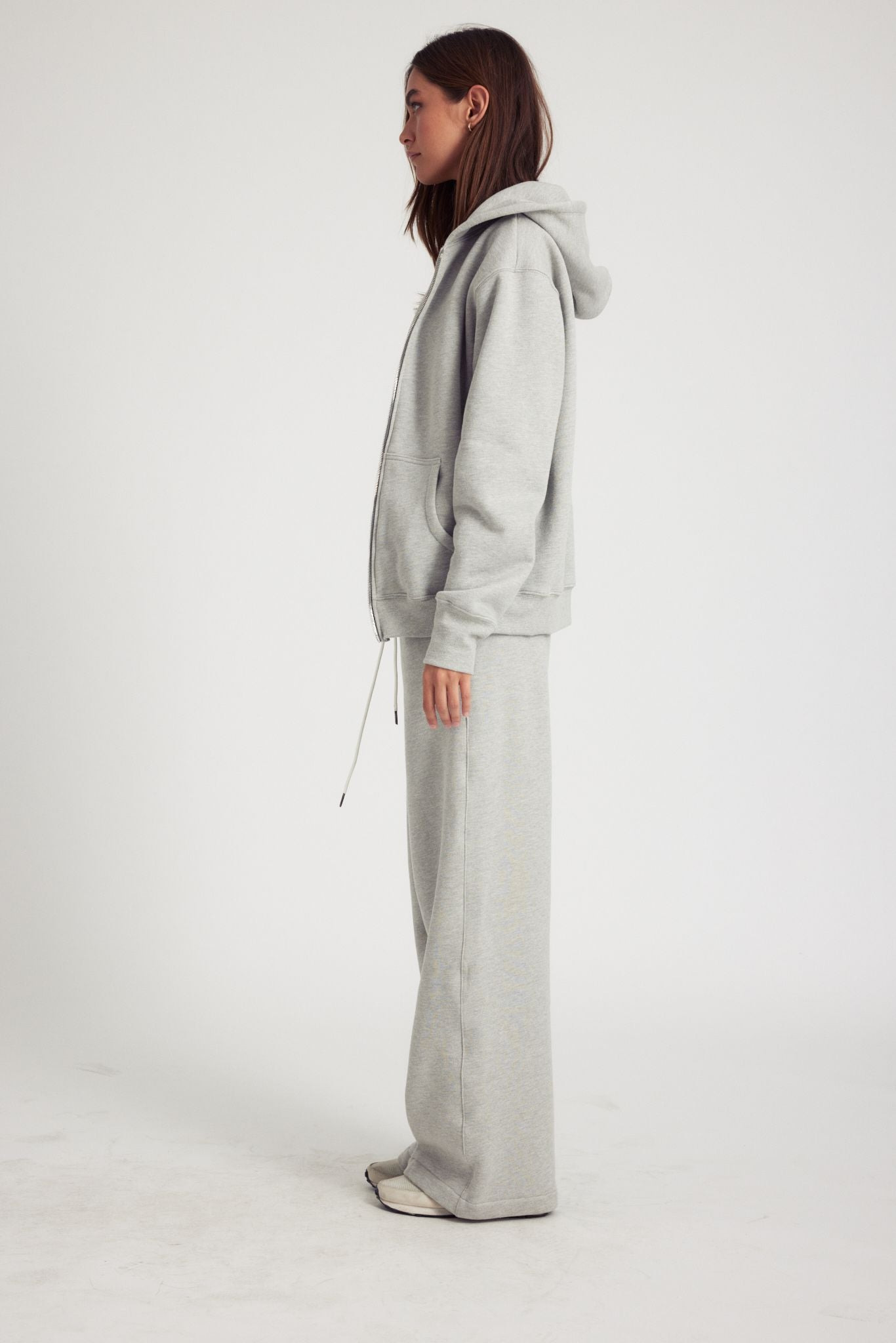 HEATHER GREY ZIP UP HOODIE - 5