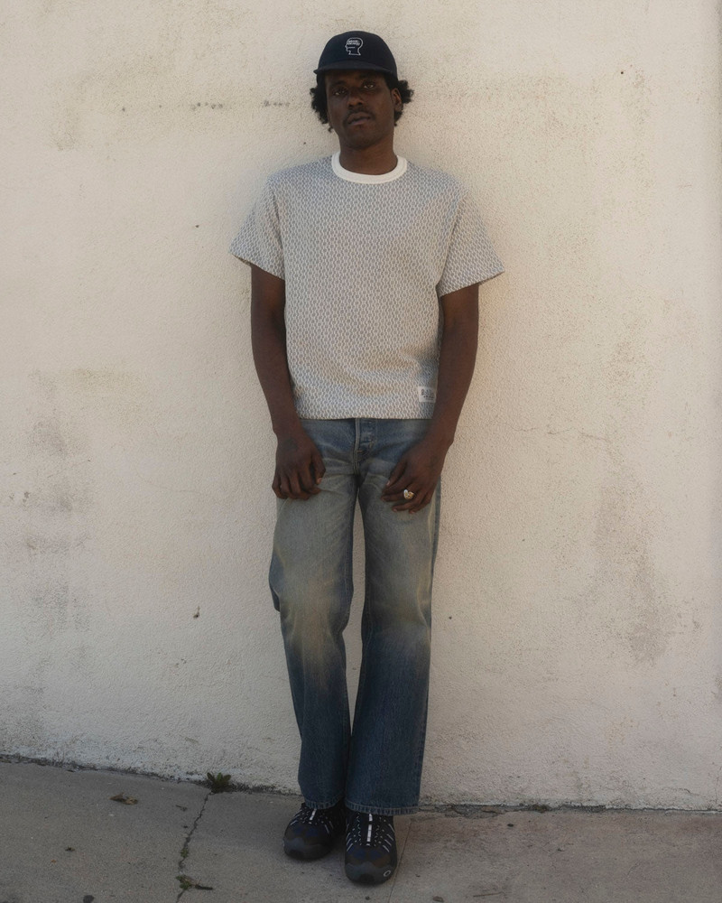 Jacquard Broken Stripe T-shirt - Grey 6