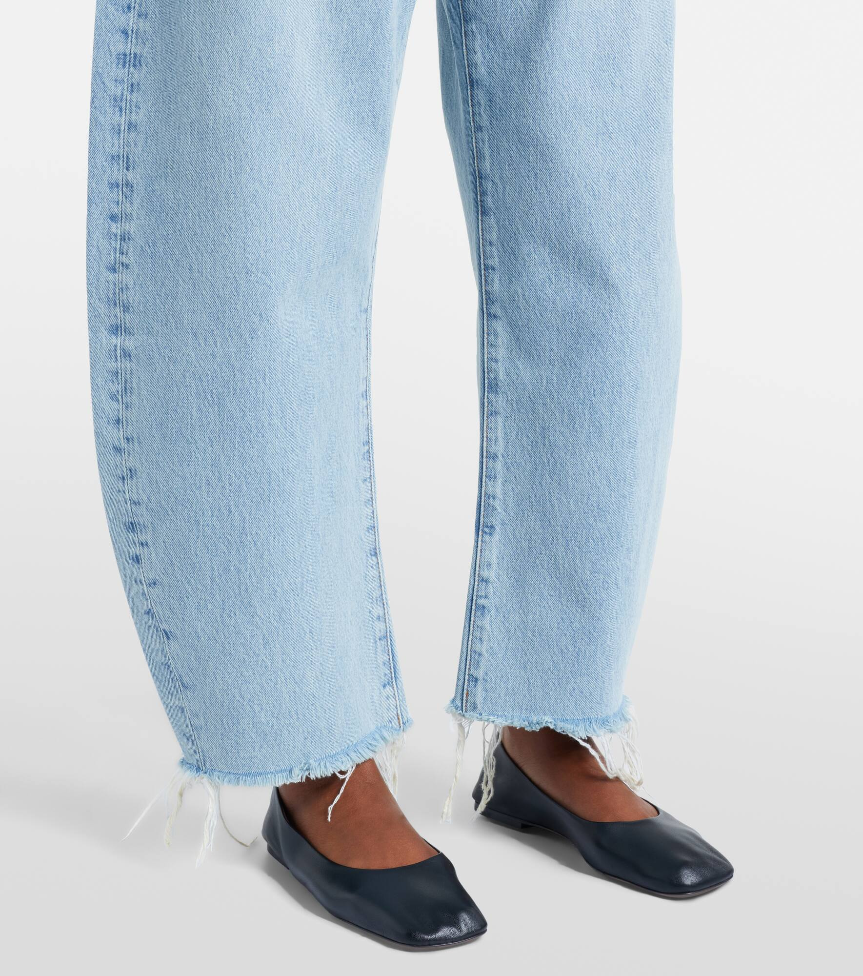 Bubble high-rise barrel-leg jeans - 5