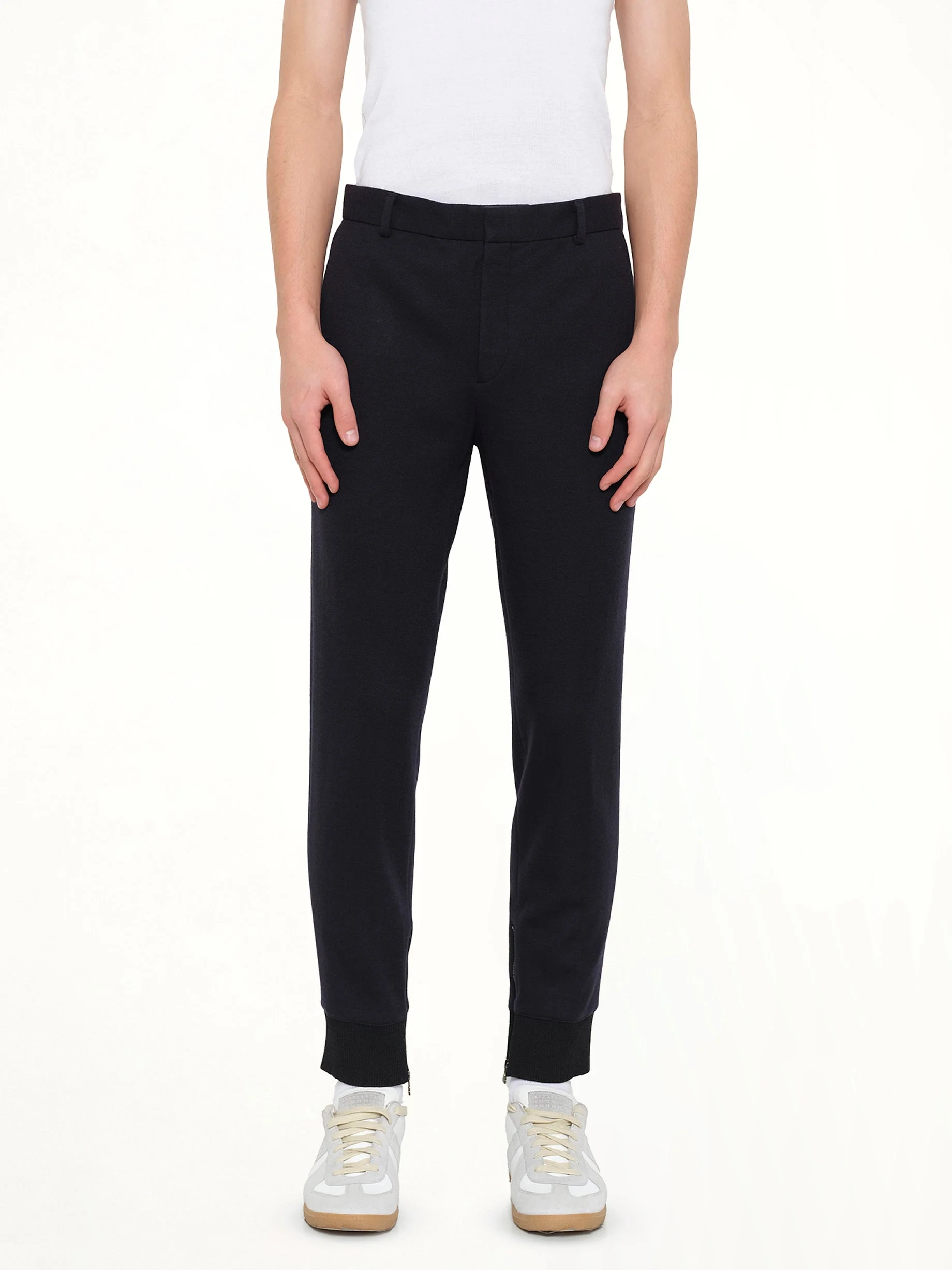 Jogging Pants in Navy - 1