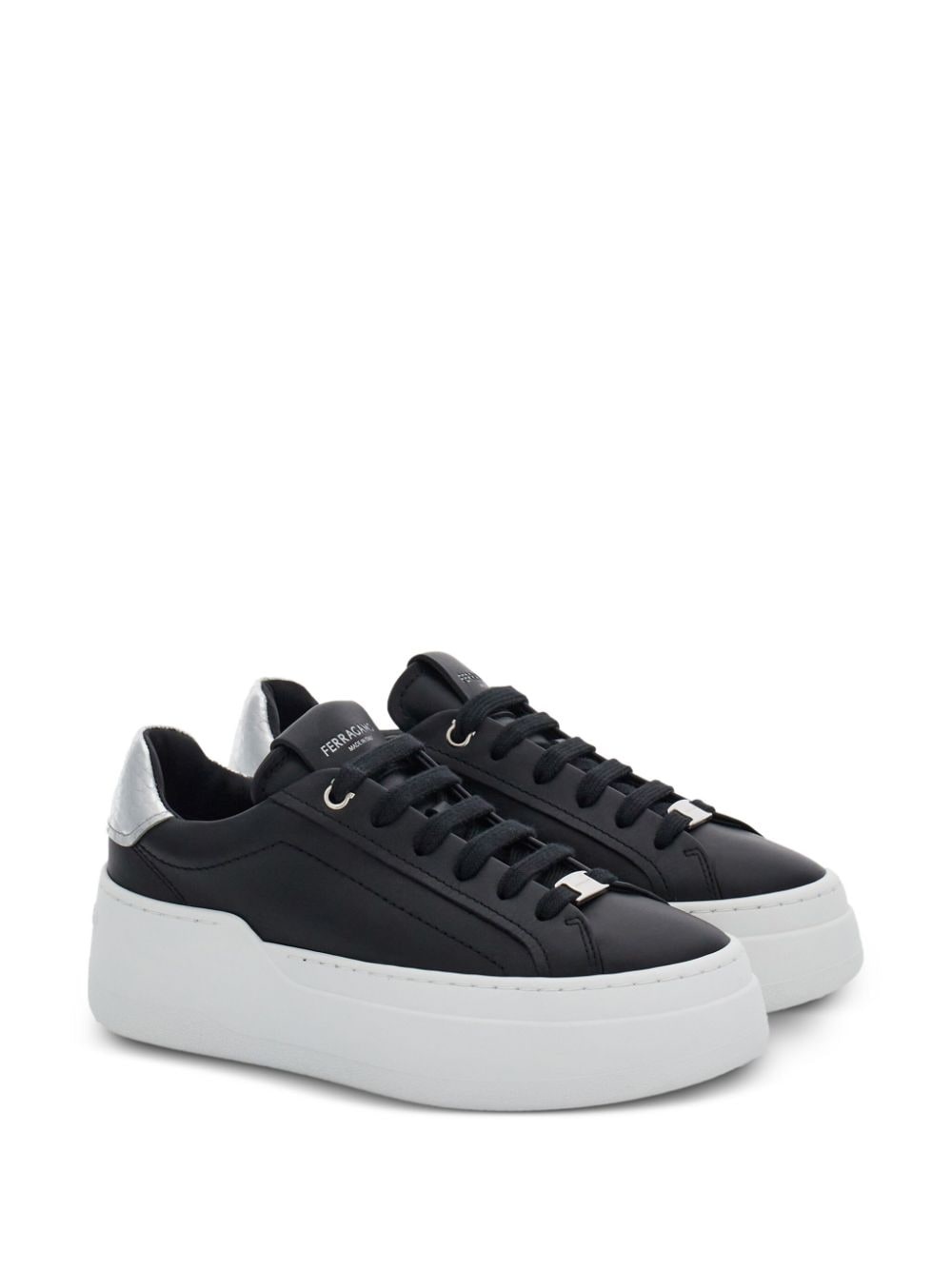 logo-patch leather sneakers - 2