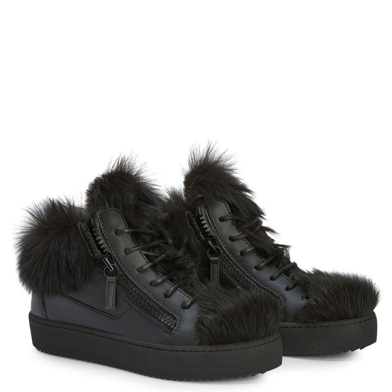 Giuseppe Zanotti Marlena Winter outlook