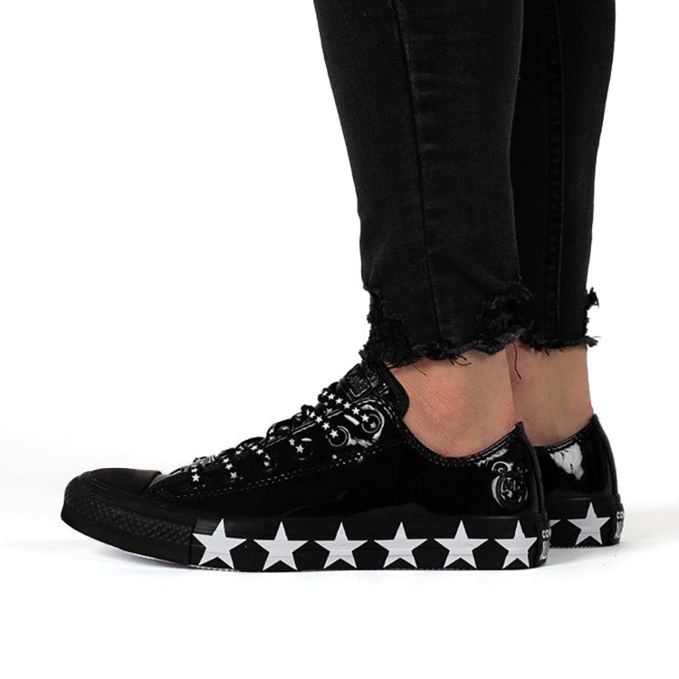 (WMNS) Converse Miley Cyrus x Chuck Taylor All Star Low Patent 'Stars' 563720C - 5