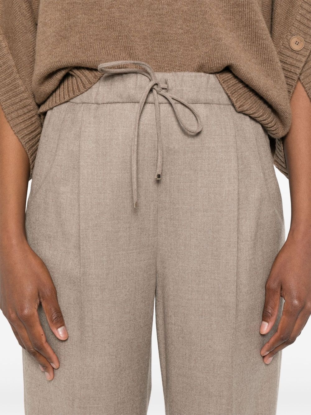 high-waisted trousers - 5