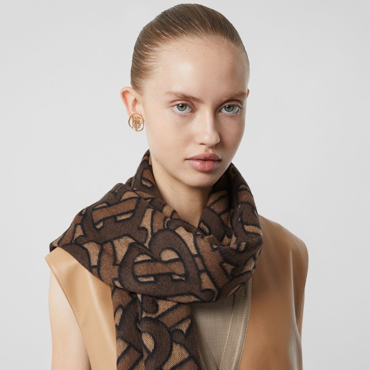 Monogram Cashmere Jacquard Scarf - 3