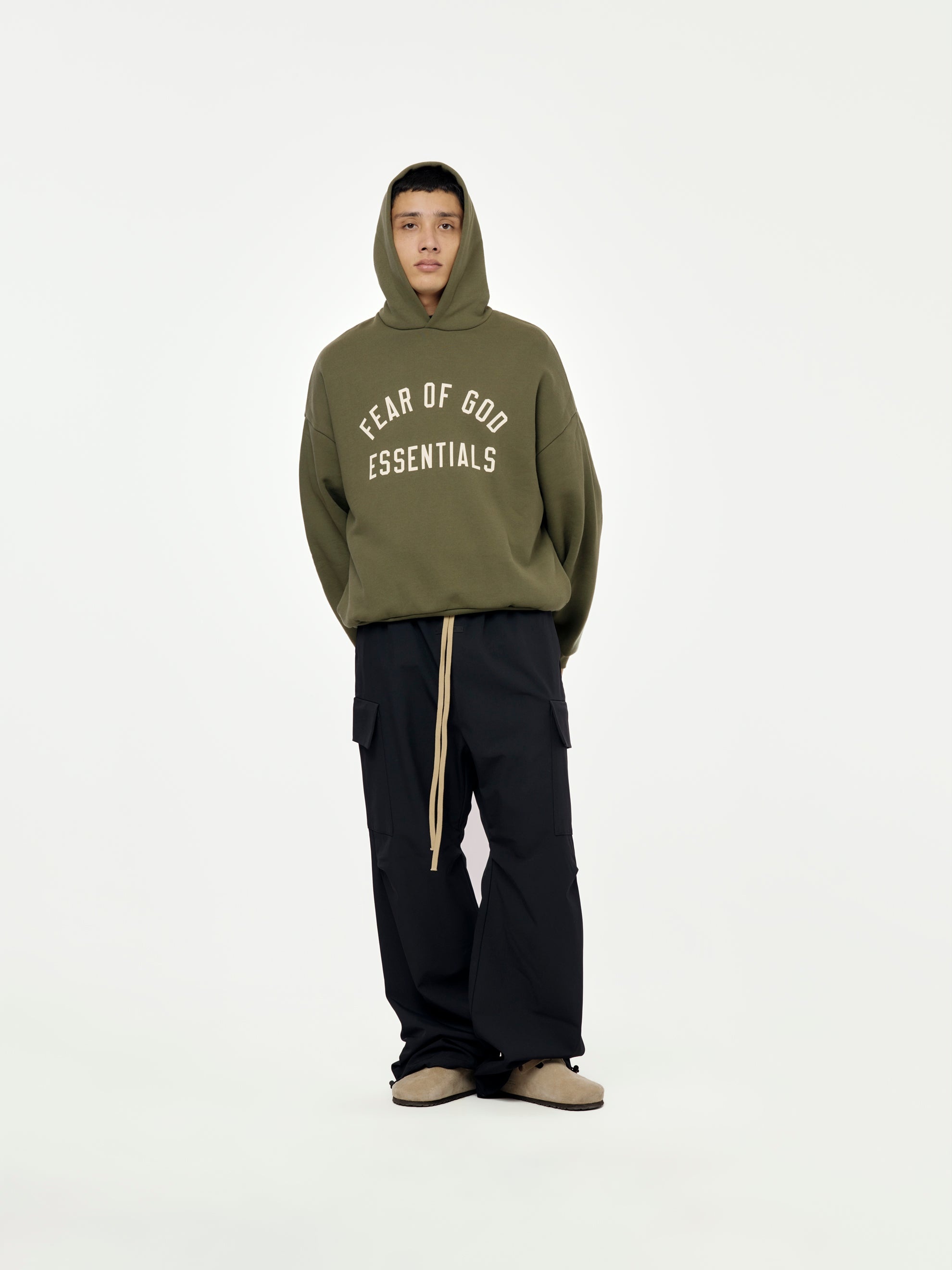 ESSENTIALS FLEECE HOODIE (MILITARY) | unionlosangeles