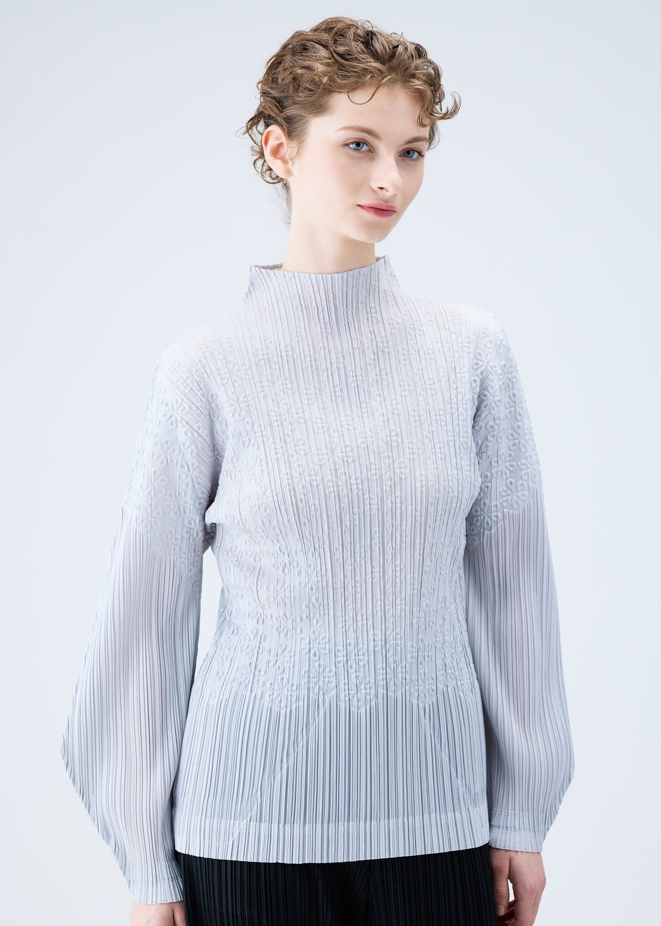 Pleats Please Issey Miyake SNOWDROP TOP | REVERSIBLE