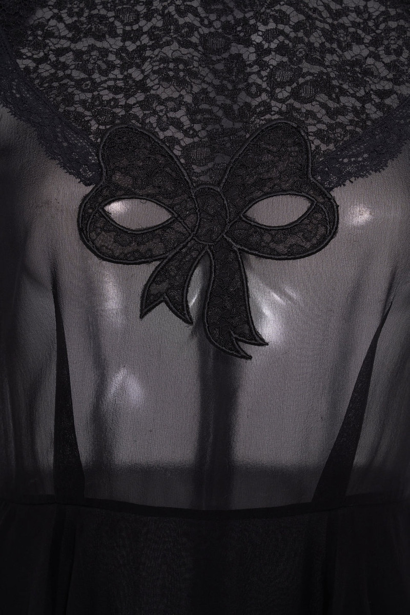 SILK GEORGETTE DRESS WITH LACE JABOT 3