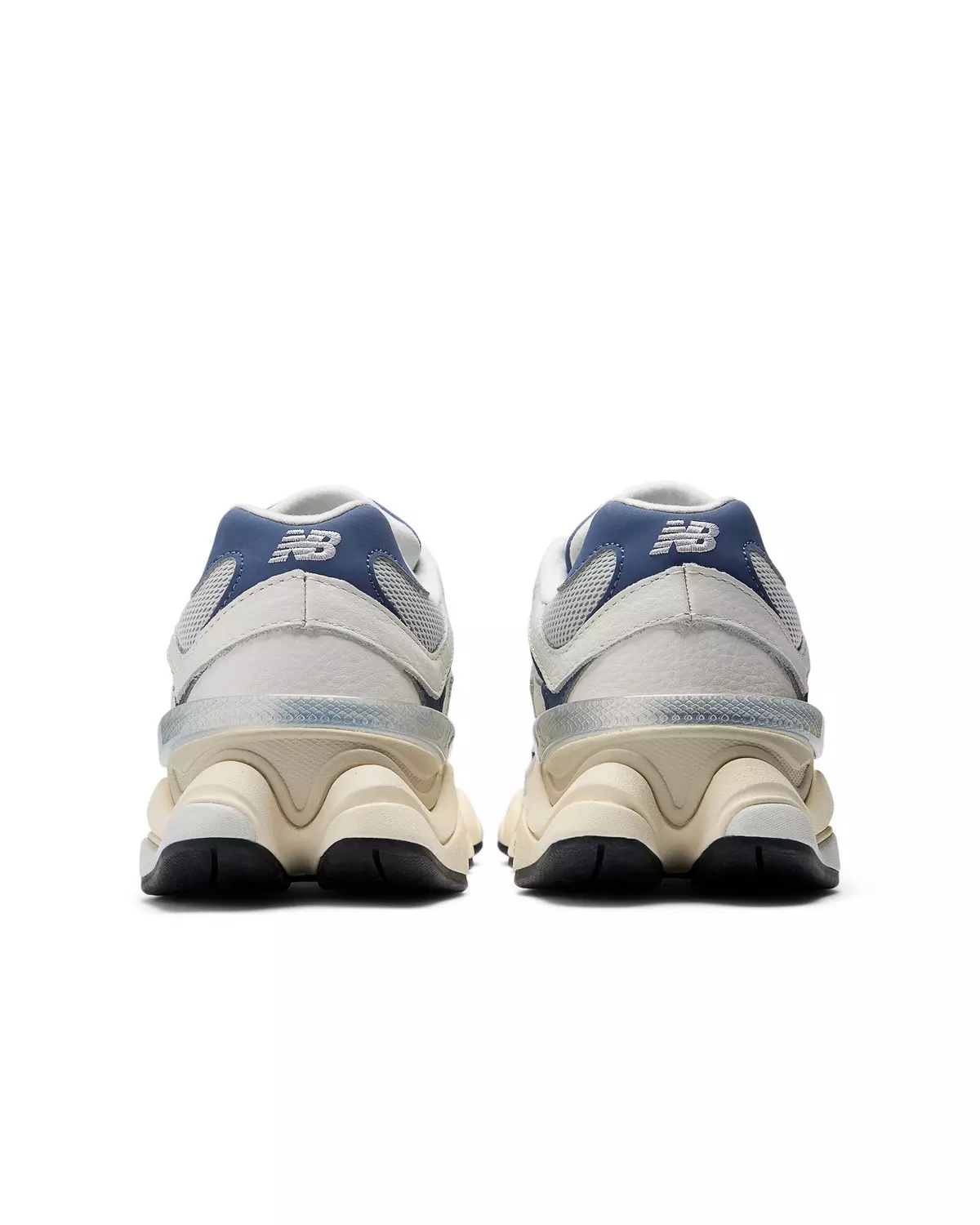 9060 "Grey/Silver" Unisex Shoe - 6