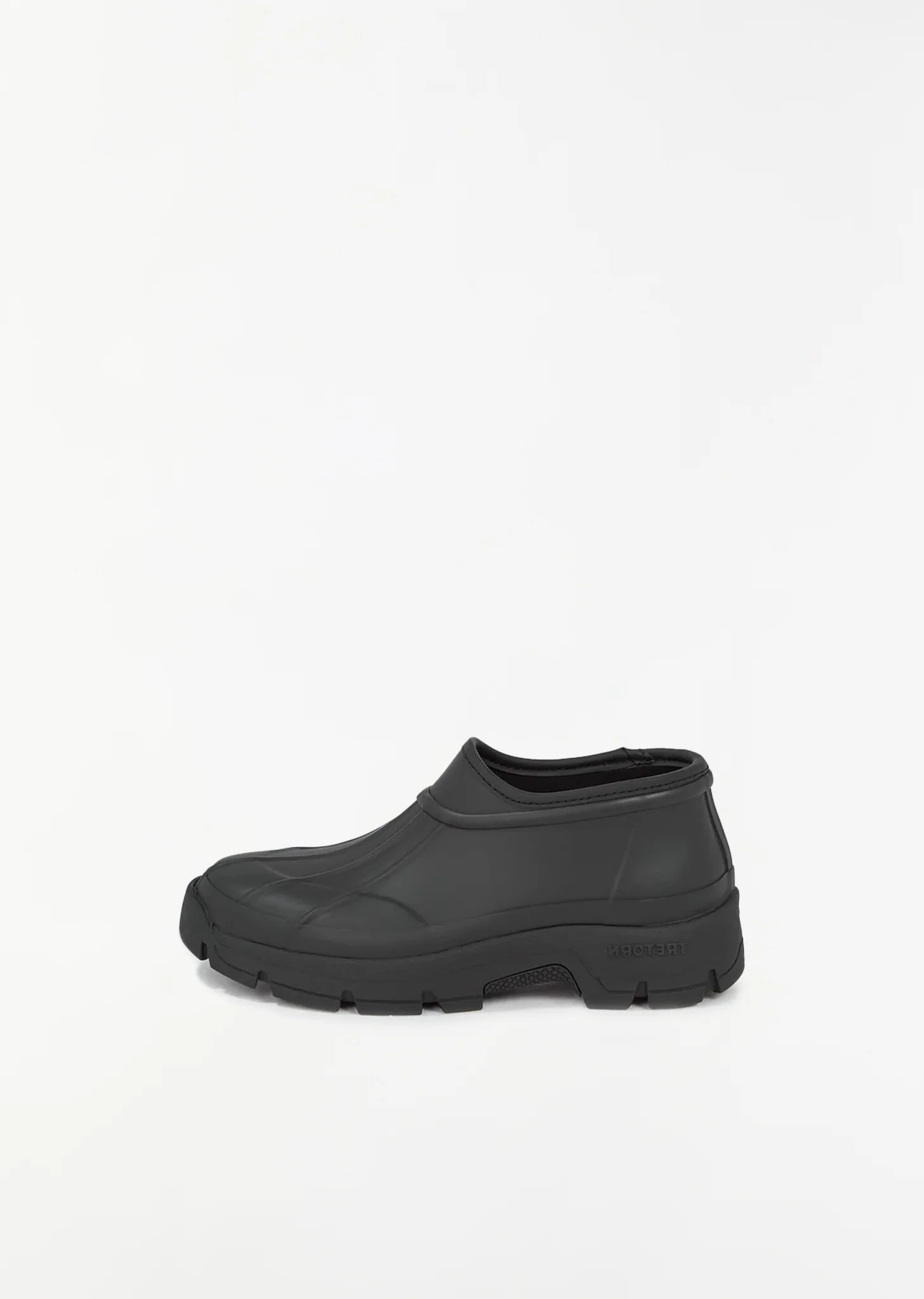 x Tretorn Vera Loafer — Black - 1
