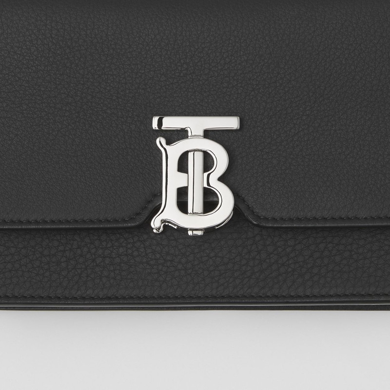 Burberry Grainy Leather Low Robin Bag outlook