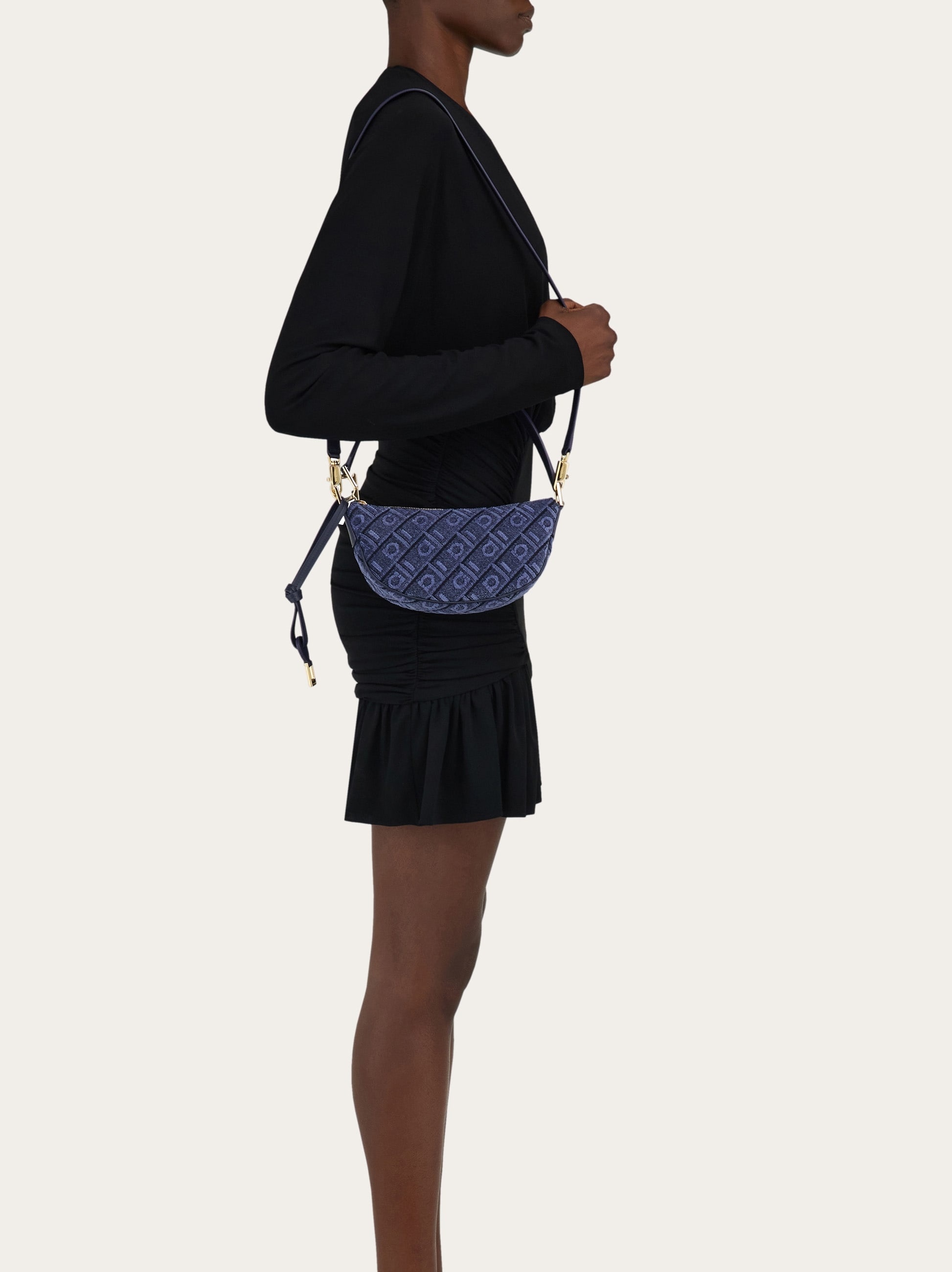 Ferragamo Monogram mini bag - 11
