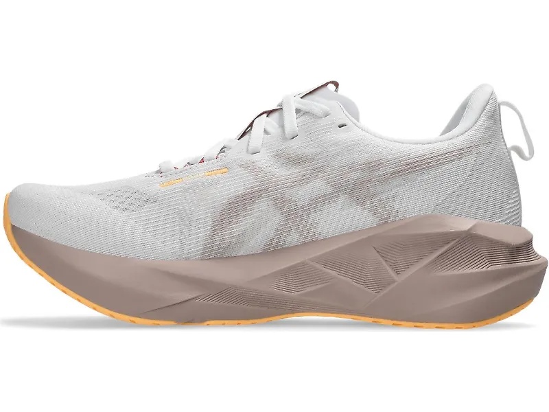 ASICS Novablast 5 - 2