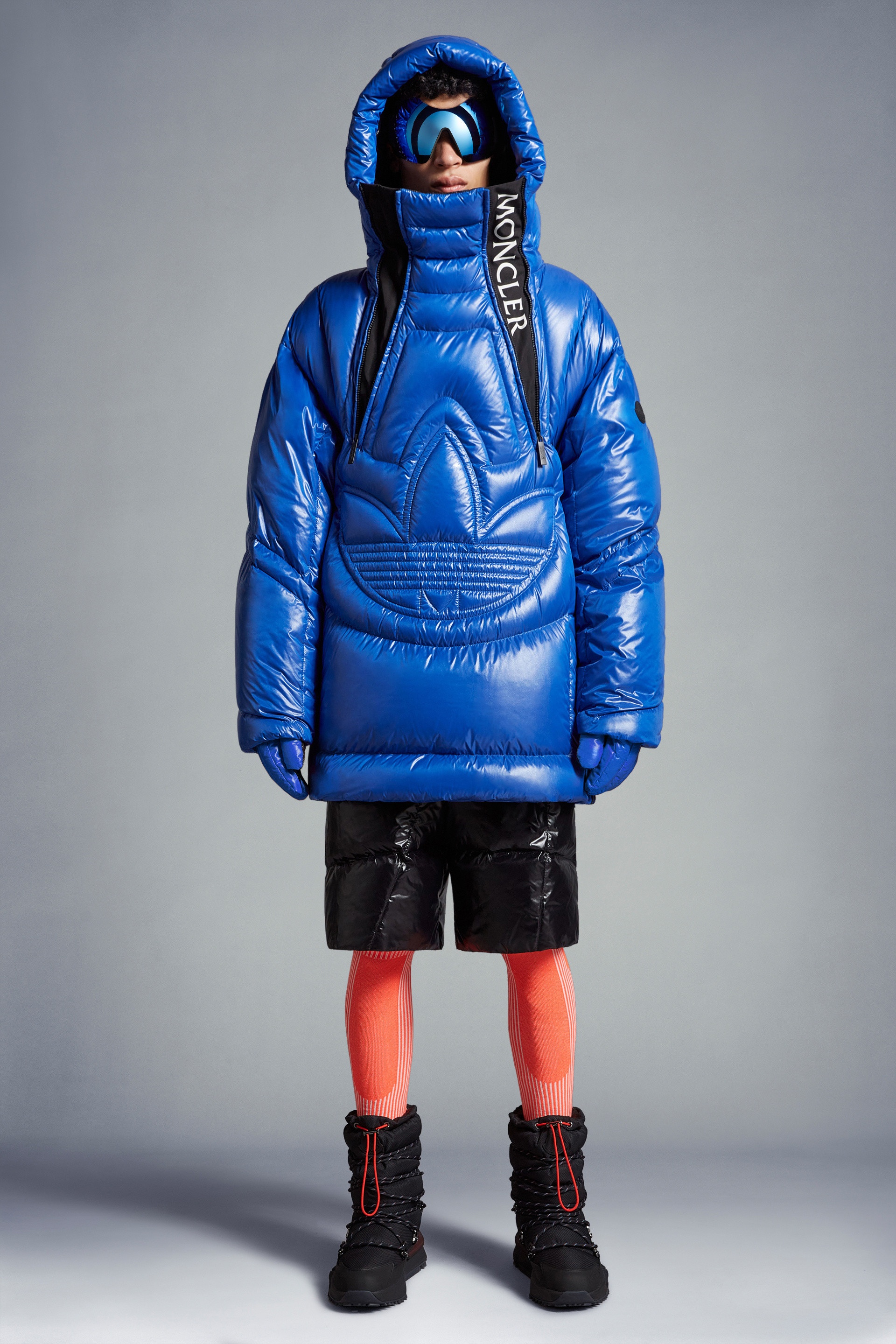 Moncler Chambery Short Down Jacket | REVERSIBLE