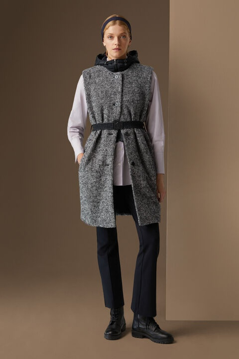 BOGNER Marit gilet in Black/Off-white outlook