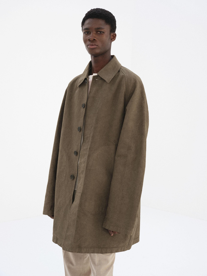 AURALEE GARMENT-DYED ORGANIC COTTON HEAVY TWILL SHORT COAT outlook