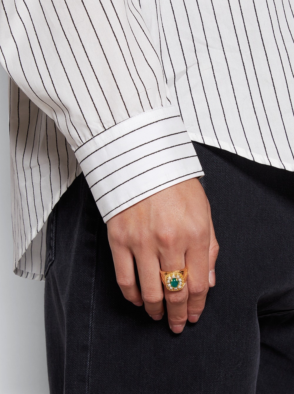 The Royal Signet Ring Yellow Gold - 2