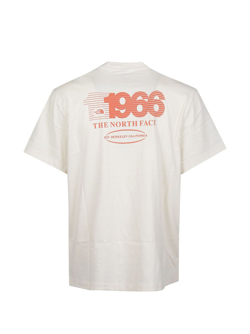 The North Face relaxed-fit logo-print T-shirt outlook