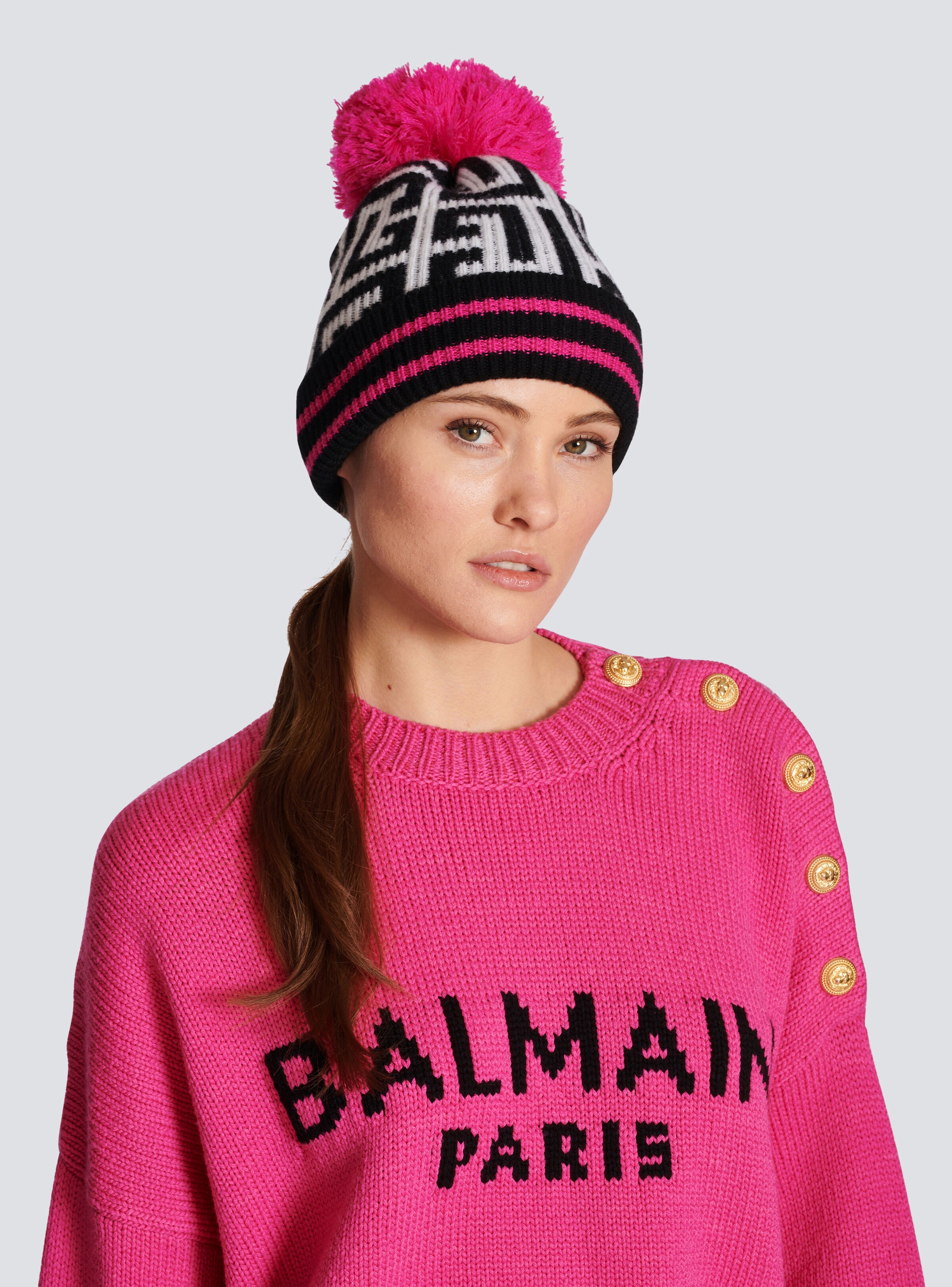 Wool hat with large Balmain monogram 2