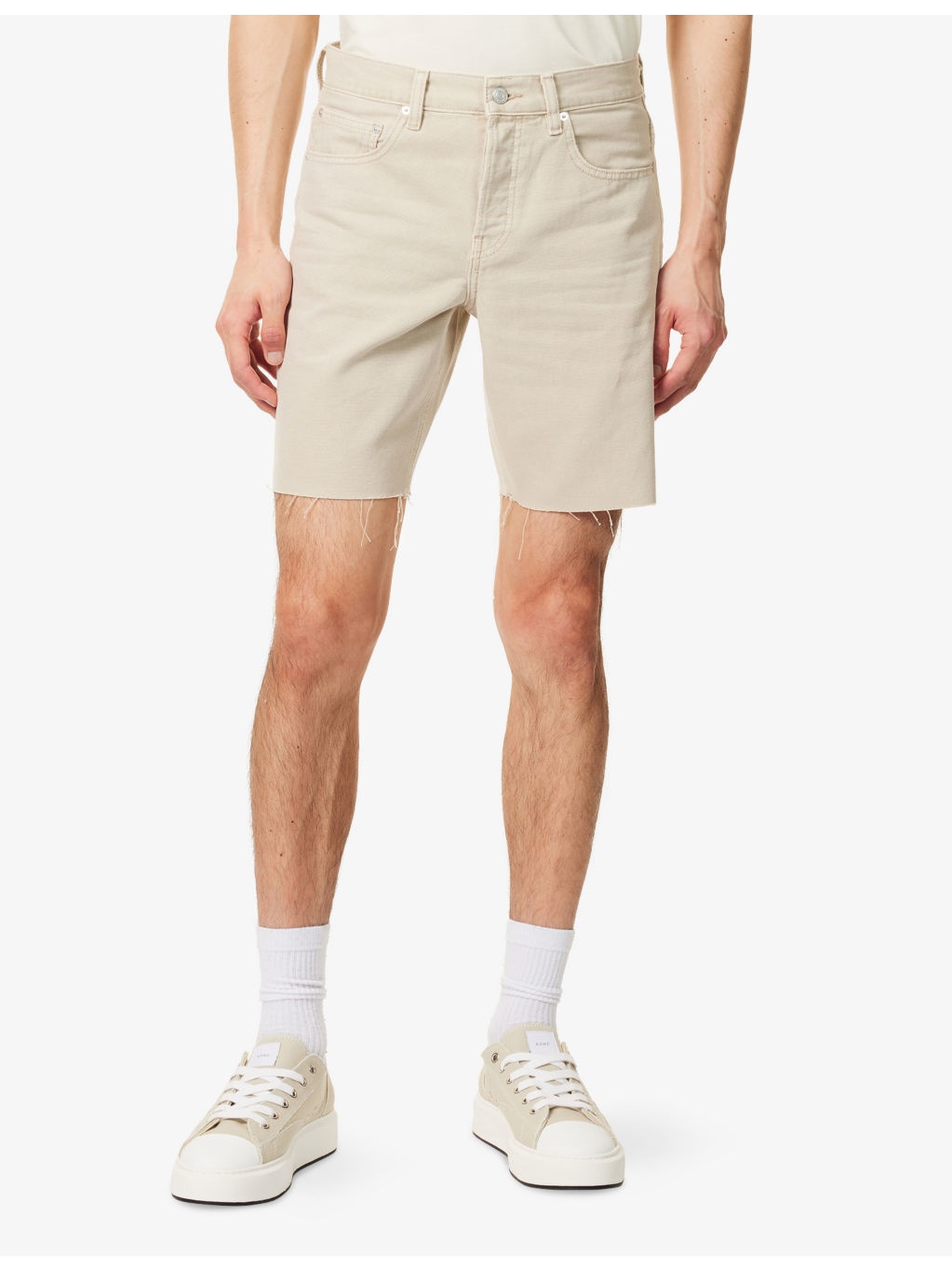 Raw-Hem Relaxed-Fit Denim Shorts - 3