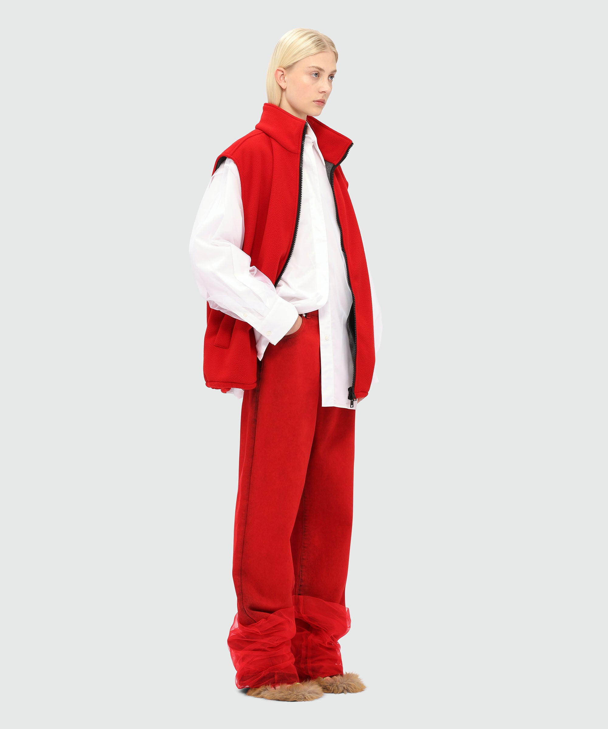 Red fleece vest with high collar - 4