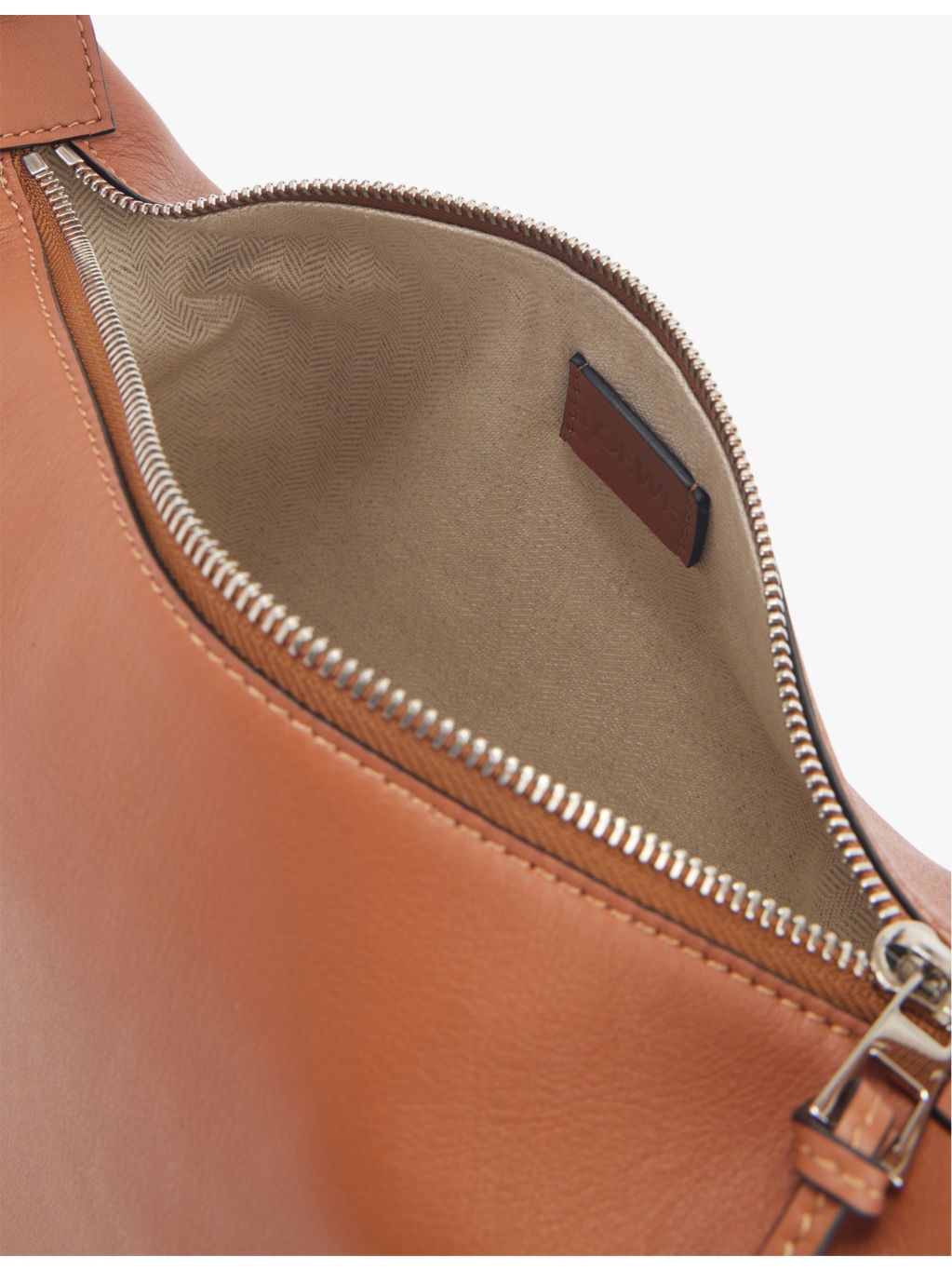 Cubi Small branded-strap leather shoulder bag - 5