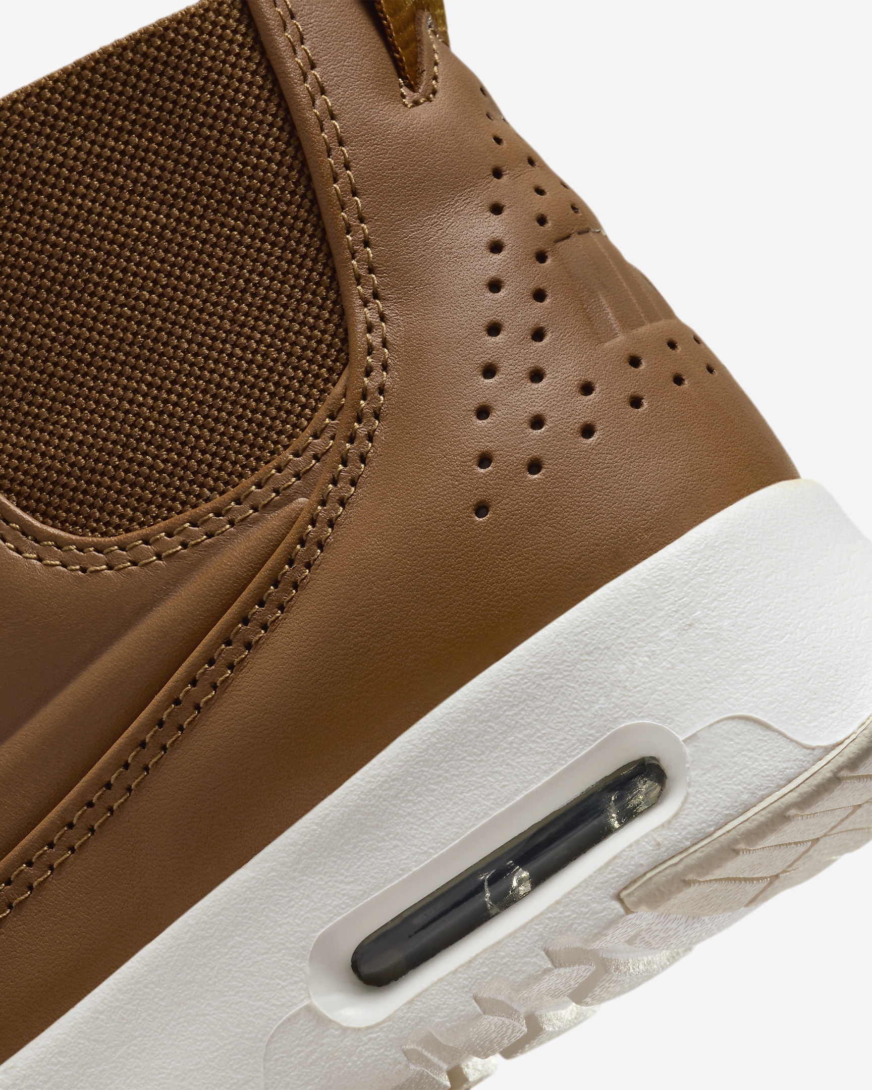 Nike Nike Air Max Thea Mid Women's Shoe REVERSIBLE