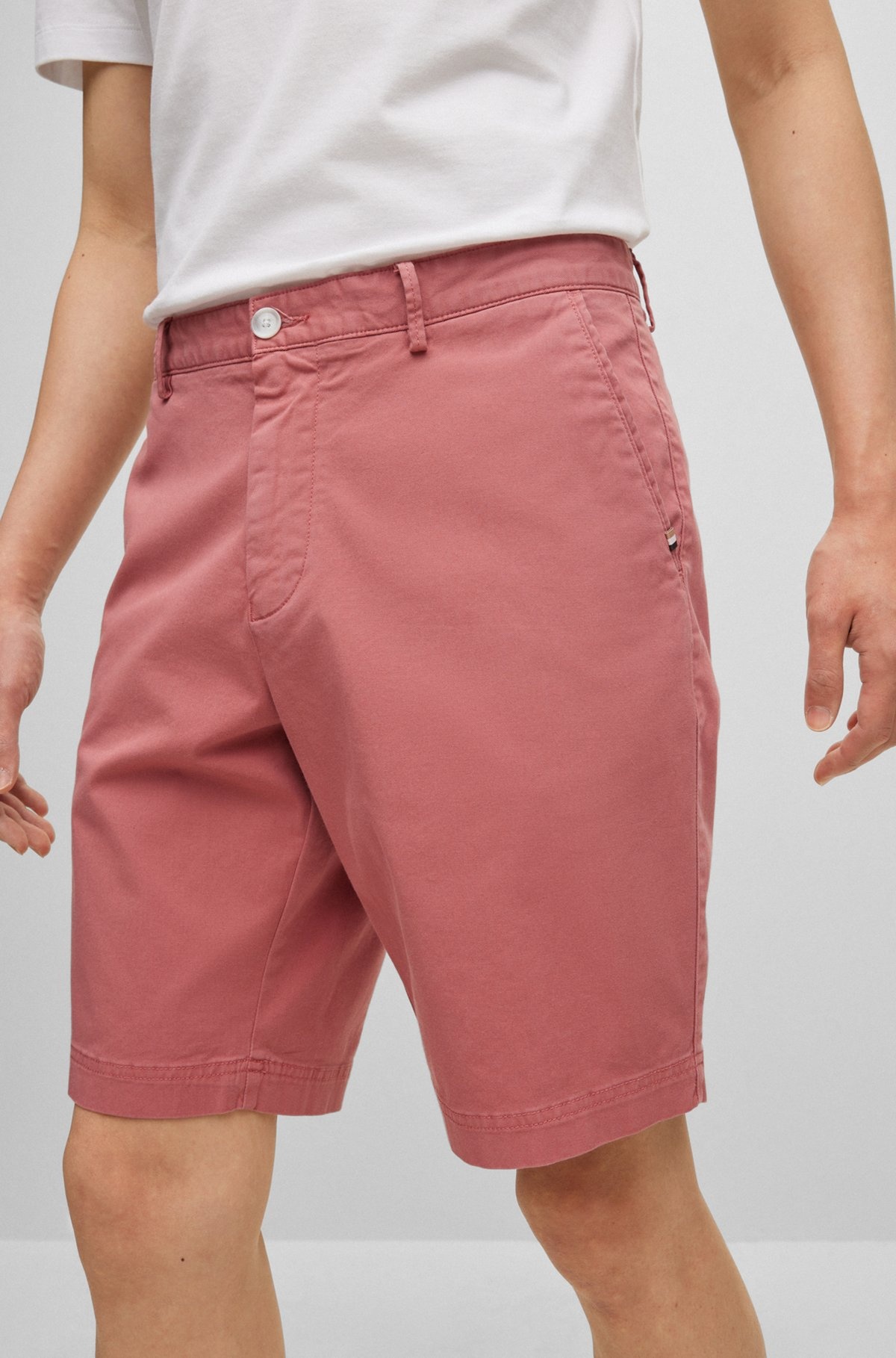SLIM-FIT SHORTS IN STRETCH-COTTON GABARDINE - 5
