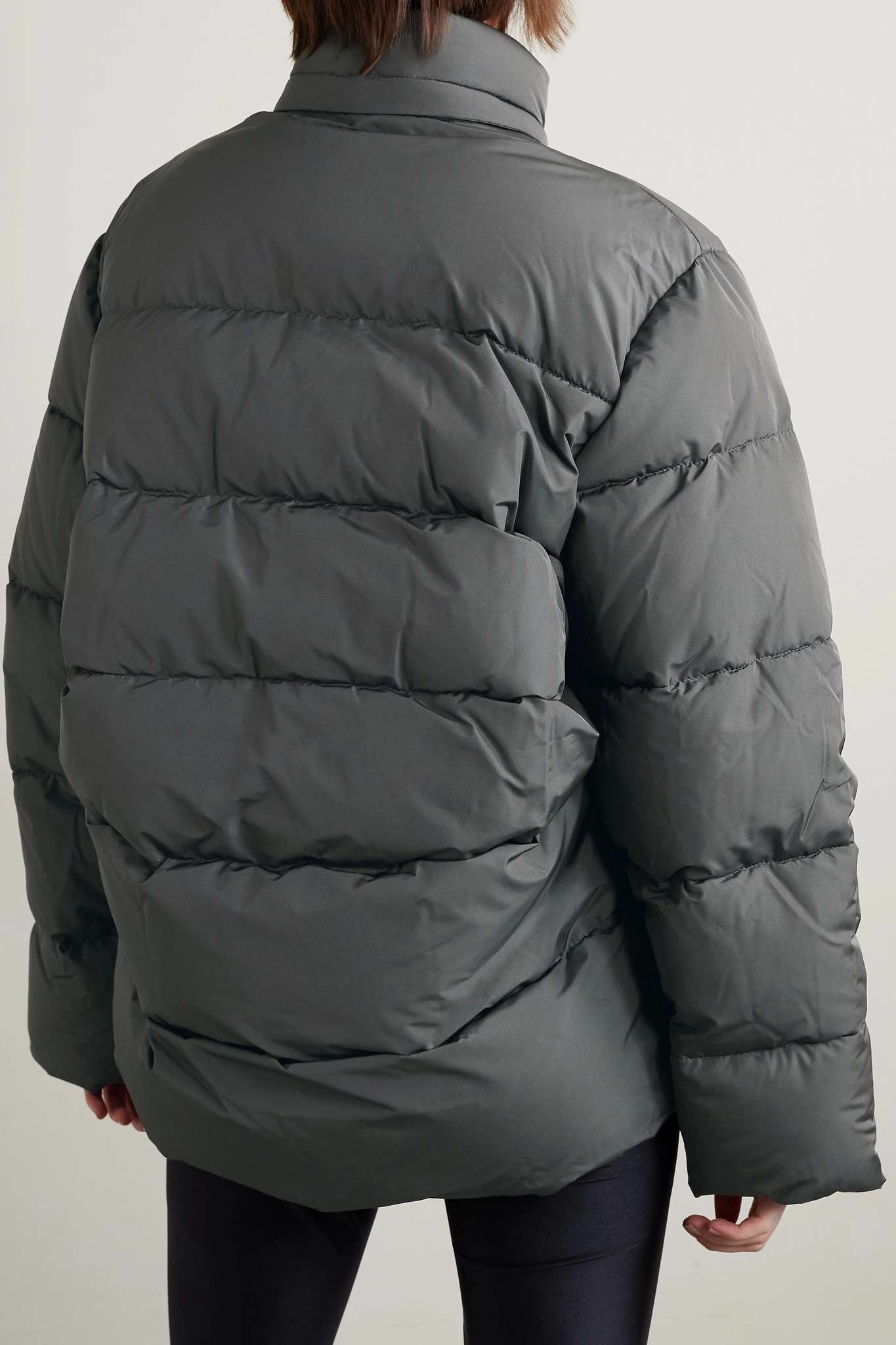 C-shape oversized hooded quilted shell jacket - 4