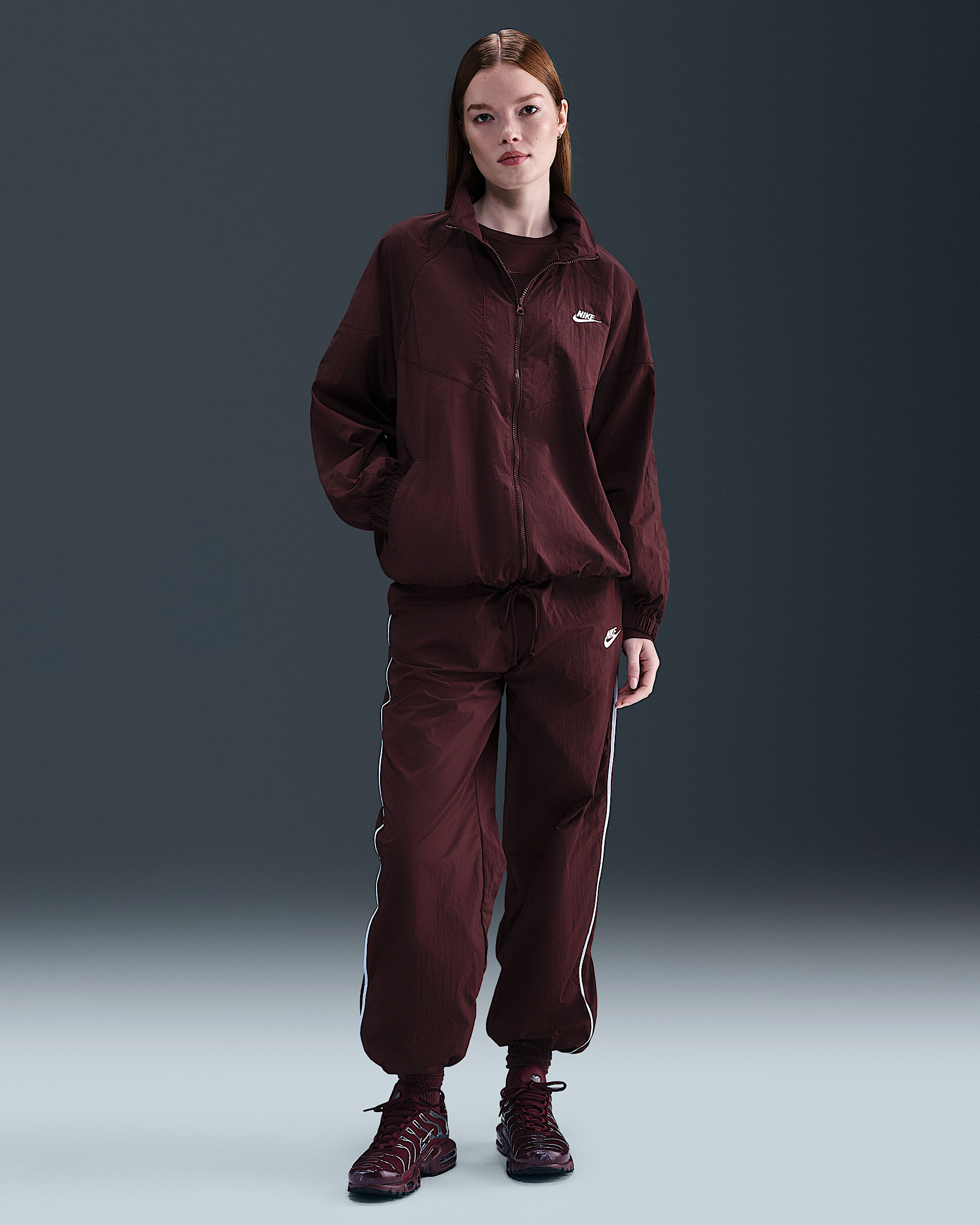 Nike Sportswear Windrunner Women's Oversized Jacket - 4