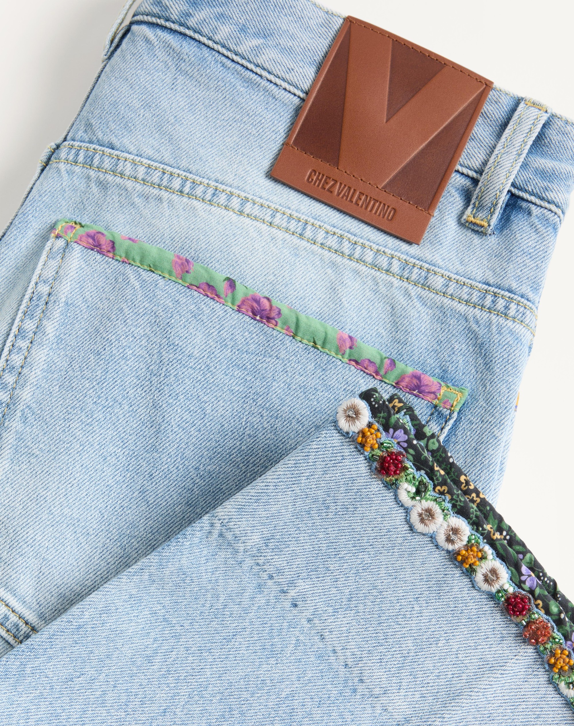 EMBROIDERED DENIM PANTS - 3