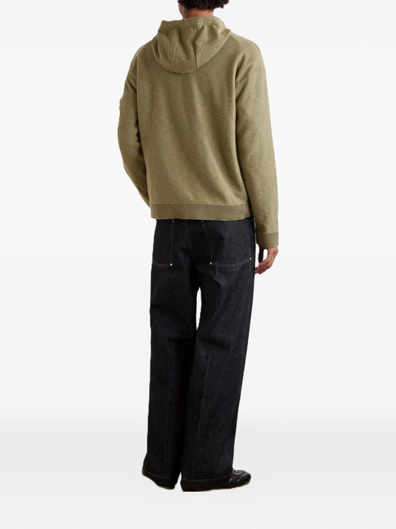 zip-up hoodie 3