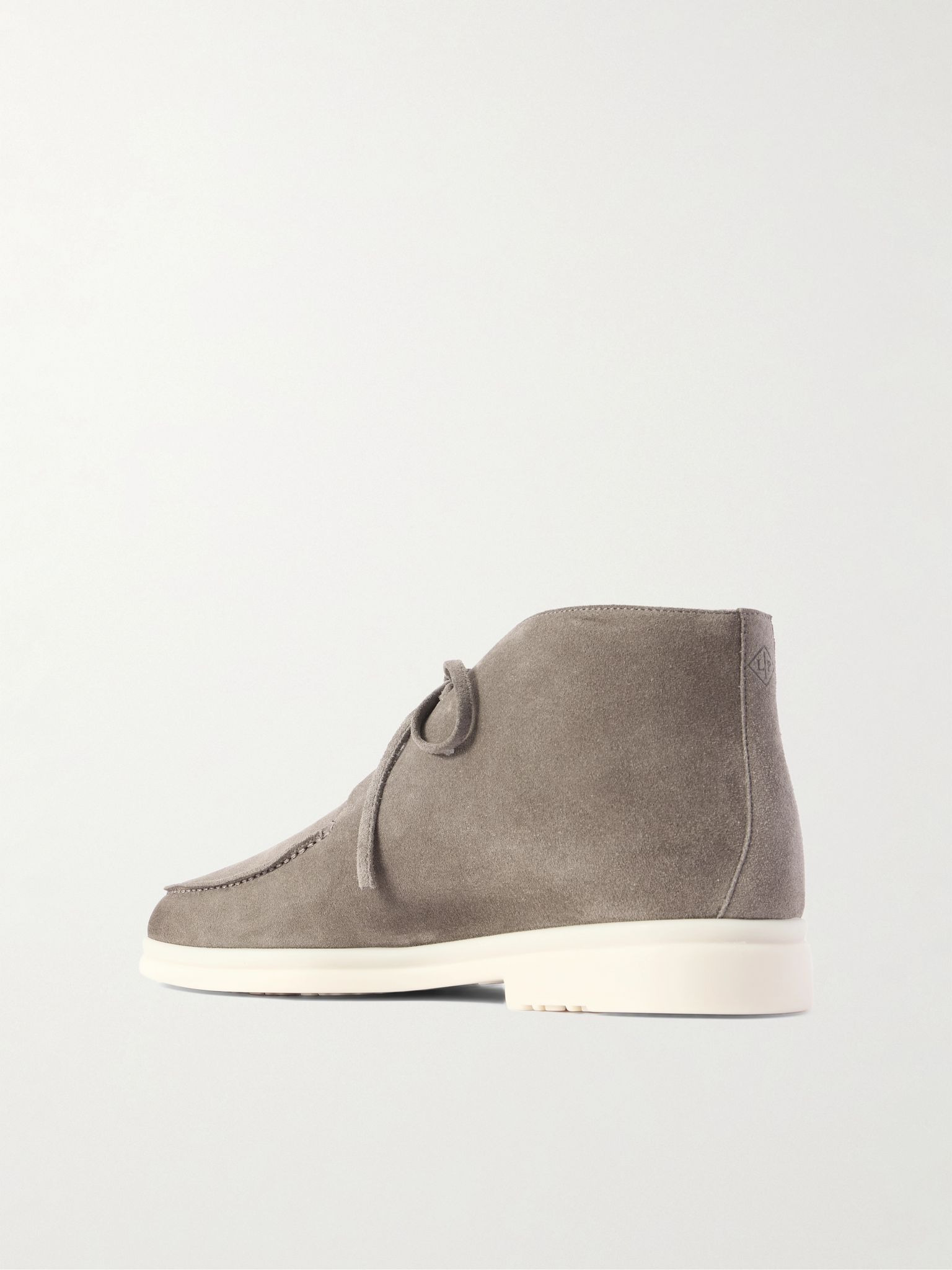 Walk and Walk Suede Chukka Boots Gray - 4