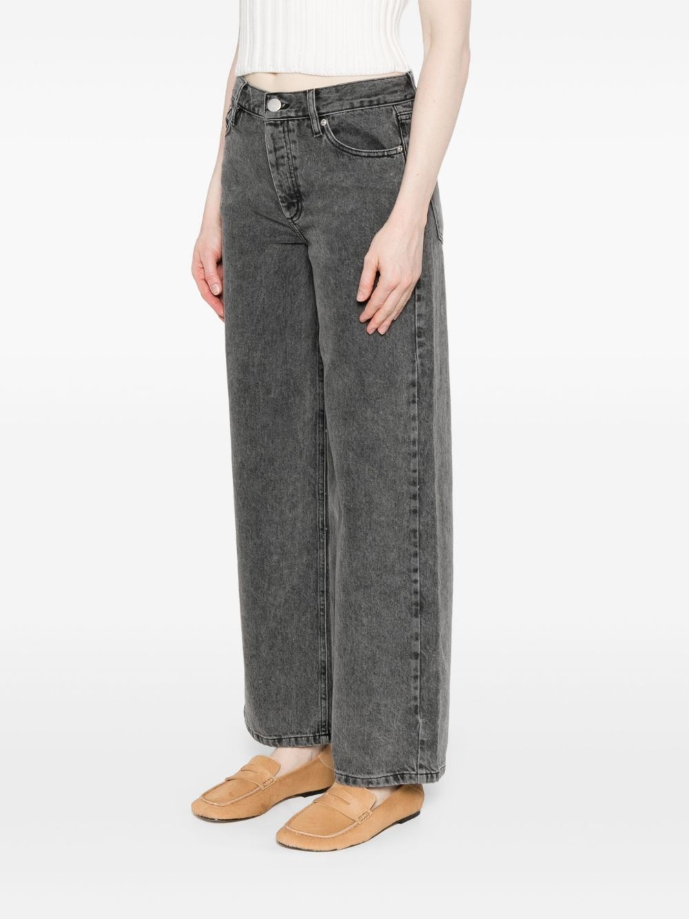 organic-cotton jeans - 3