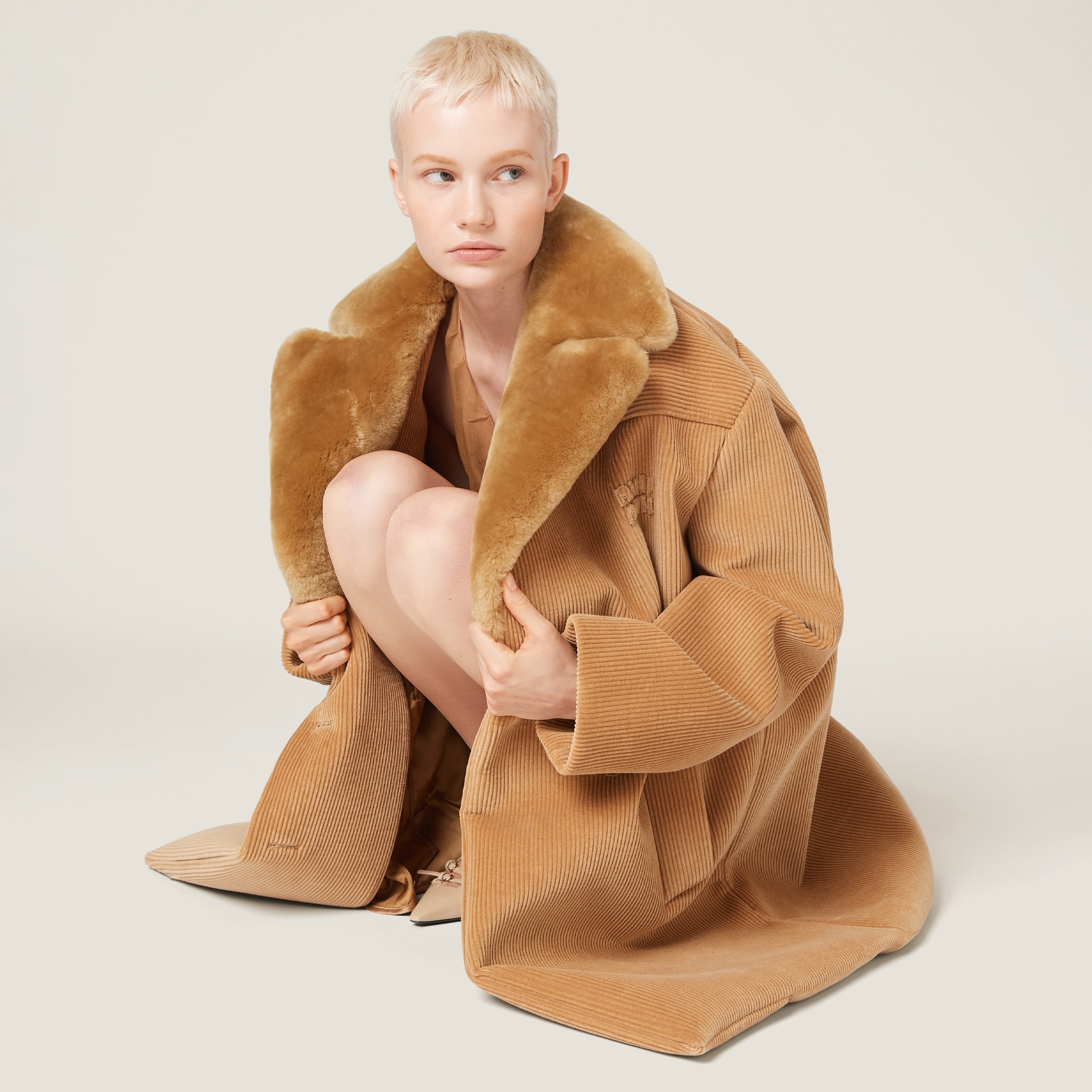 MiuMiu＊Corduroy blouson jacket コーデュロイブルゾン＊送料込 送料無料》 MIU MIU Corduroy blouson jacket (MiuMiu/アウター