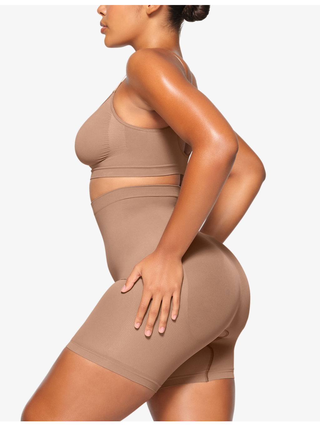 Sculpt fitted stretch-woven shorts - 3