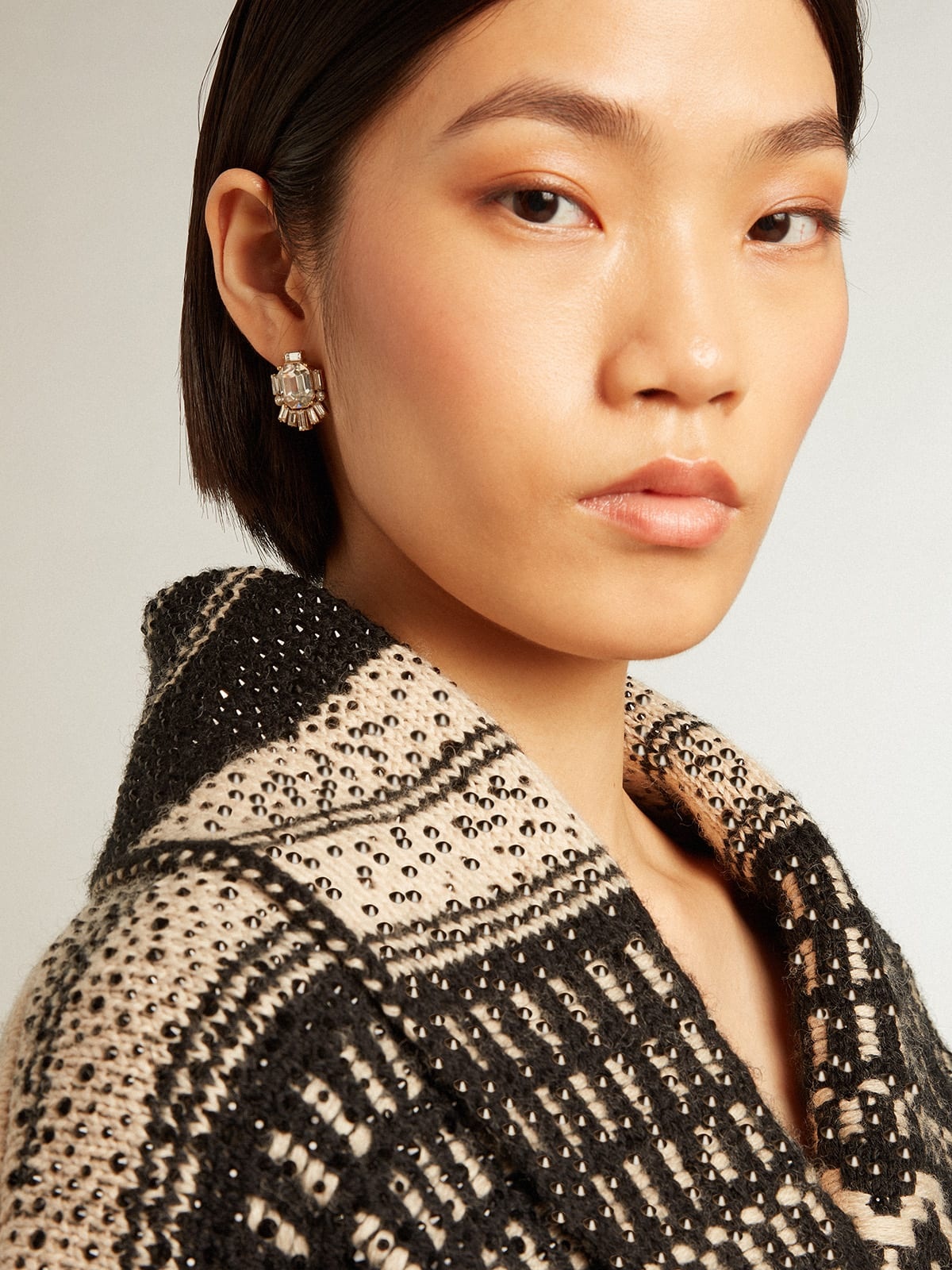 Women’s cardigan in ecru wool with jacquard design and belt - 5