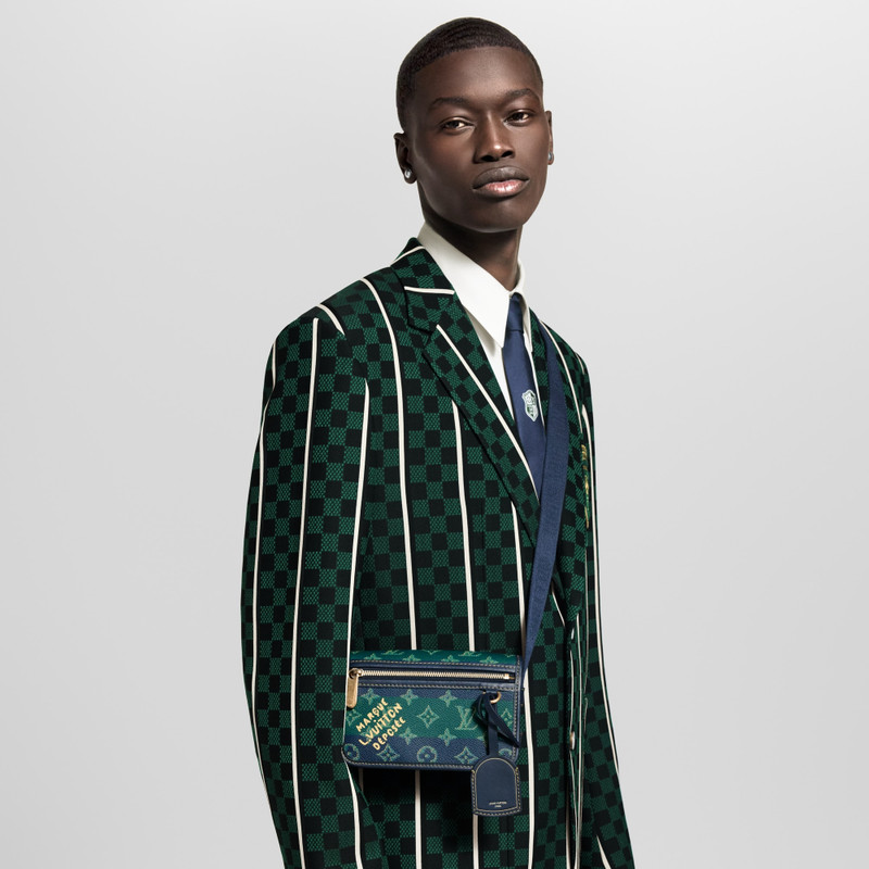 Louis Vuitton Bosphore Wearable Wallet outlook